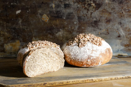 Sunnebluemebrot (Suurteigbrot) bis Mittwochabend (20.00 Uhr) bestellen – Bild 2